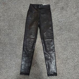 Aerie Hi-Rise Crackle Leggings